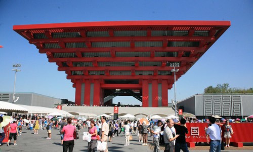 China Pavilion extends service time