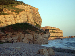 Nine Zhang Cliff